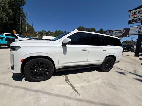 Used 2023 Cadillac Escalade Sport Platinum w/ LPO, ONYX Package AWD/4WD image 13