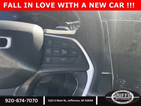 Used 2023 Jeep Grand Cherokee L Limited w/ Trailer Tow Group (B) image 15