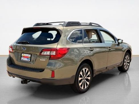 Used 2015 Subaru Outback 2.5i Limited AWD/4WD image 4