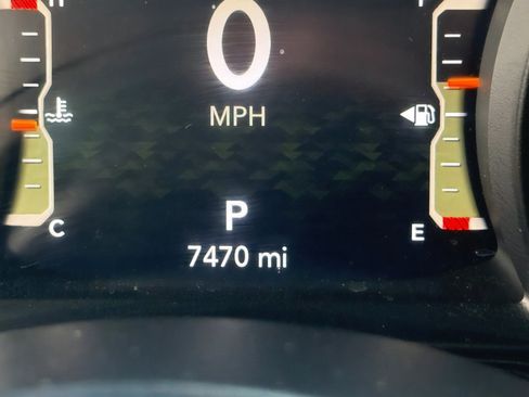 Used 2024 Jeep Wrangler Willys image 30