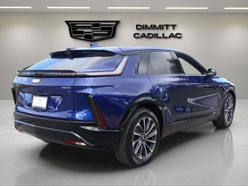 New 2026 Cadillac Lyriq Premium Sport image 5