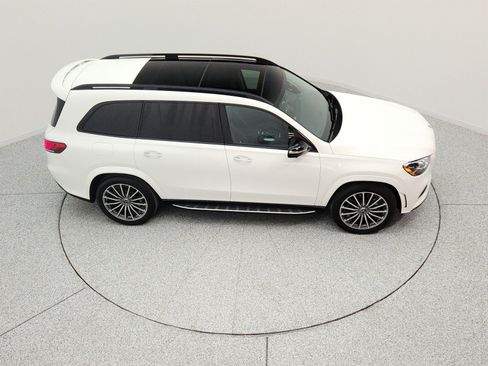 Used 2023 Mercedes-Benz GLS 580 4MATIC image 25