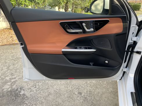 Certified 2025 Mercedes-Benz C 300 Sedan image 18