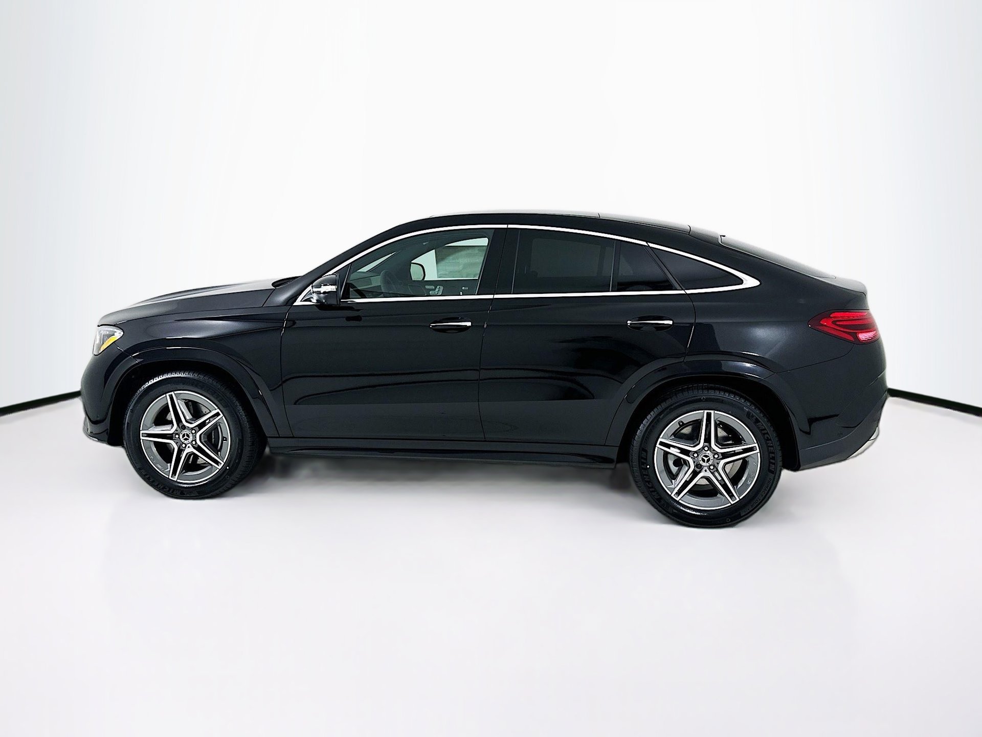 New 2026 Mercedes-Benz GLE 450 4MATIC Coupe image 5