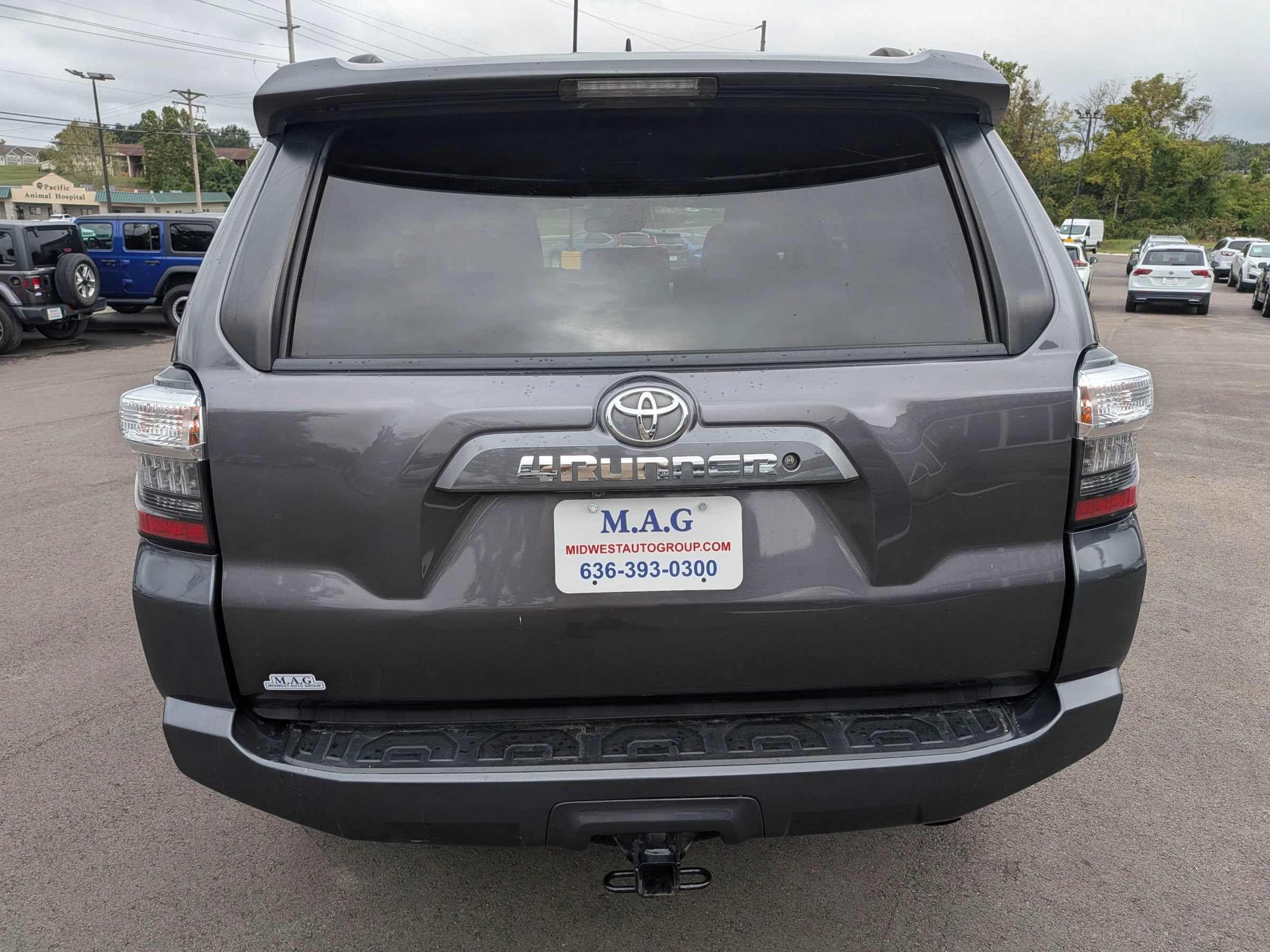 Used 2021 Toyota 4Runner SR5 RWD image 5