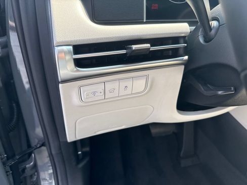 Certified 2025 Hyundai Tucson SEL AWD/4WD image 15