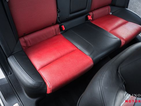 Used 2009 Pontiac G8 GXP image 34