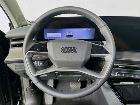 New 2026 Audi Q3 quattro 2.0T AWD/4WD image 11
