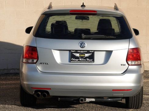 Used 2010 Volkswagen Jetta TDI FWD image 19