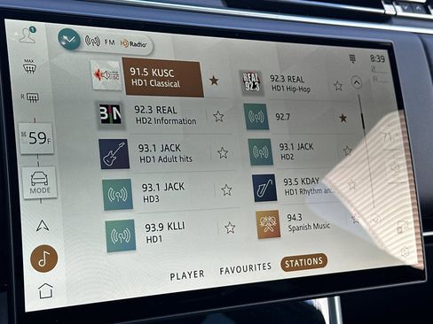 New 2026 Land Rover Range Rover SE image 19