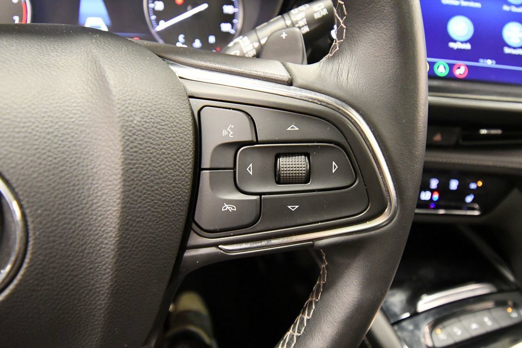 Used 2021 Buick Envision Essence w/ Technology Package I AWD/4WD image 22