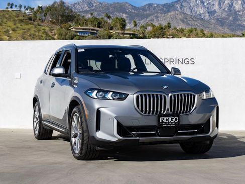 Used 2025 BMW X5 xDrive40i image 8