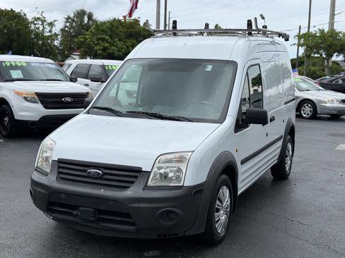 Used 2010 Ford Transit Connect XL image 1
