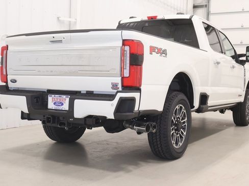 New 2026 Ford F350 Platinum w/ Platinum Plus Package image 8