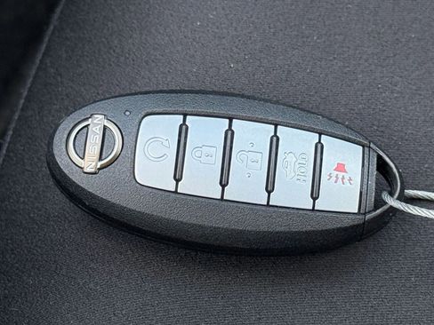 Used 2025 Nissan Altima 2.5 SV FWD image 25