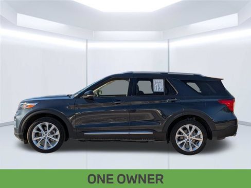 Used 2023 Ford Explorer Platinum w/ Technology Package AWD/4WD image 2