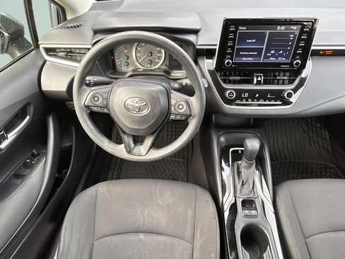 Used 2021 Toyota Corolla LE FWD image 12