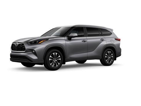 New 2026 Toyota Highlander XLE image 2