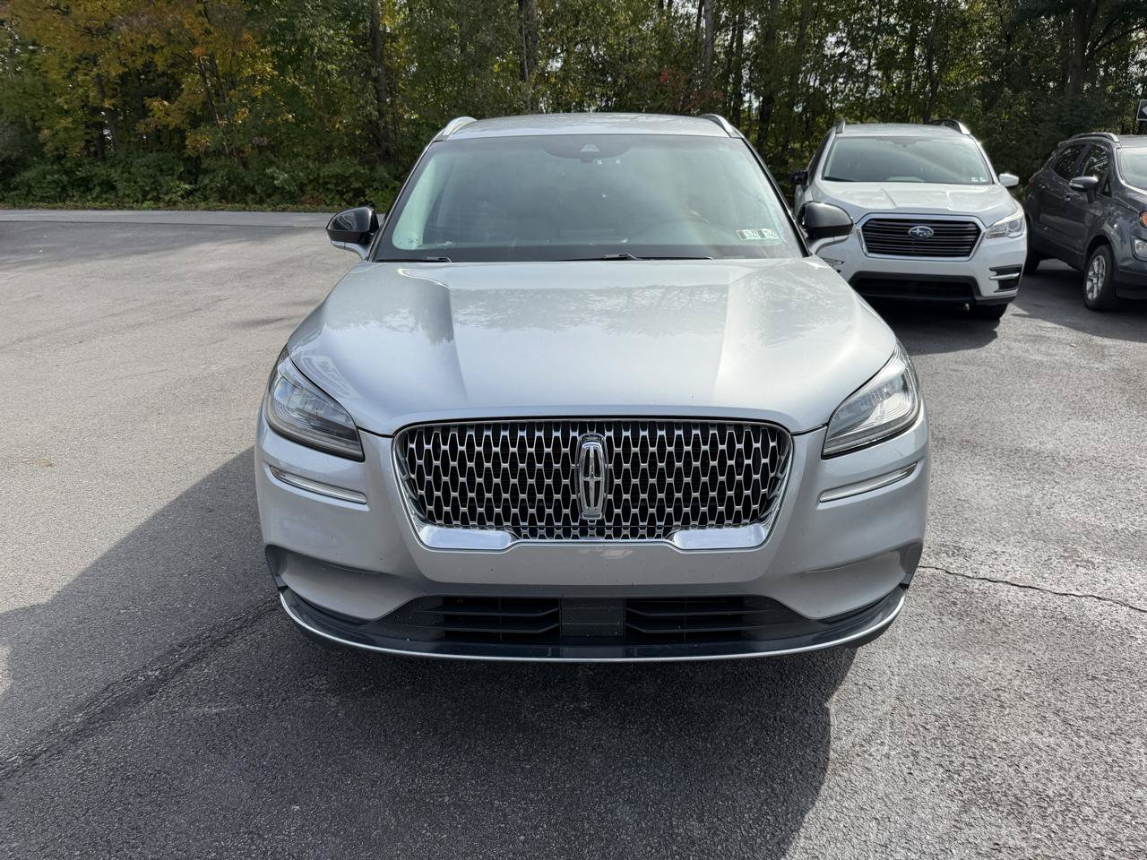 Used 2022 Lincoln Corsair AWD w/ Equipment Group 101A image 2
