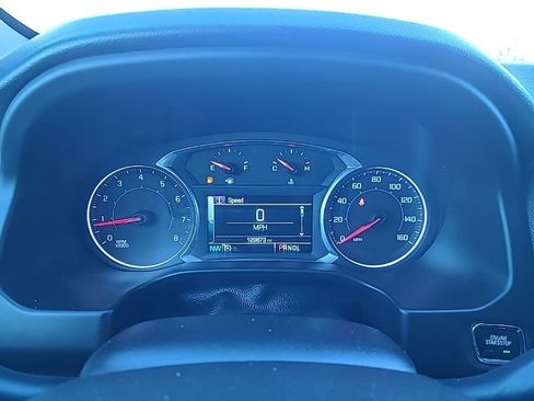 Used 2017 GMC Acadia SLT image 18