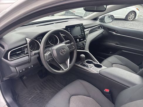 Used 2023 Toyota Camry LE w/ Convenience Package FWD image 14
