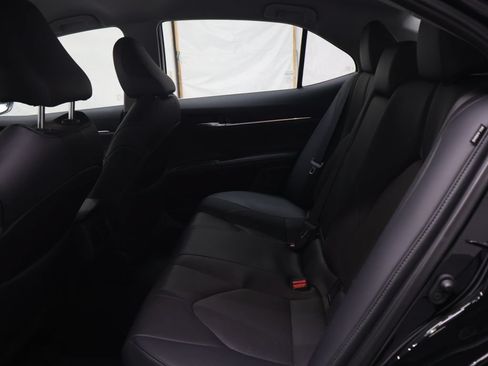 Used 2024 Toyota Camry XLE FWD image 14