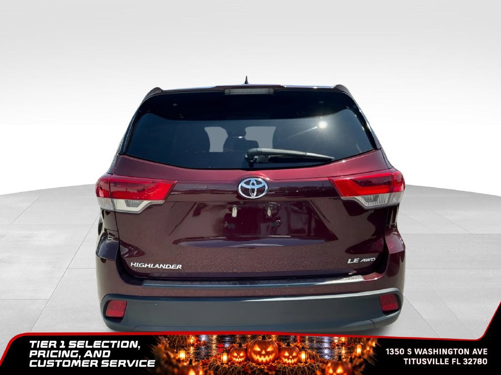 Used 2018 Toyota Highlander Plus w/ Carpet Mat Package (TMS) AWD/4WD image 6