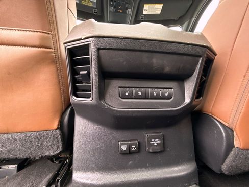 Used 2022 Toyota Tundra 1794 Edition AWD/4WD image 34