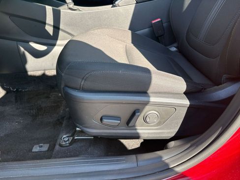 Used 2025 Hyundai Tucson SEL AWD/4WD image 22