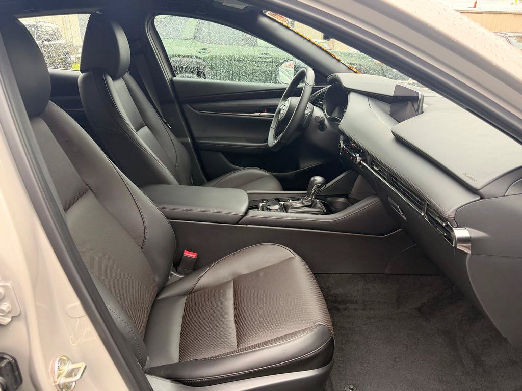 Used 2026 MAZDA MAZDA3 Hatchback w/Premium Plus Pkg AWD/4WD image 15
