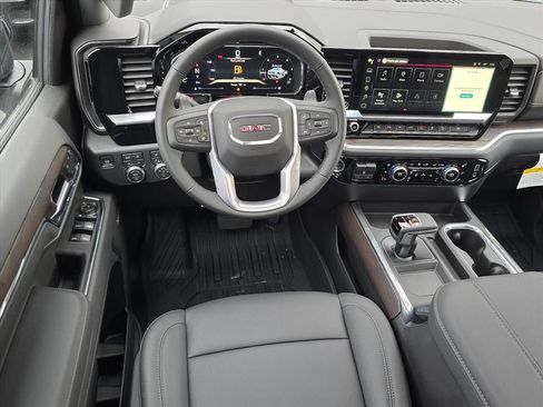 New 2026 GMC Sierra 1500 SLT w/ SLT Premium Plus Package image 6