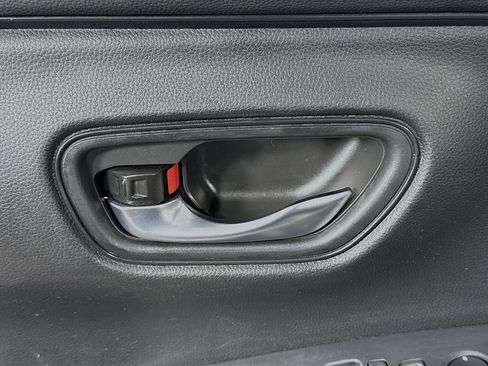 Certified 2024 Honda HR-V LX image 22