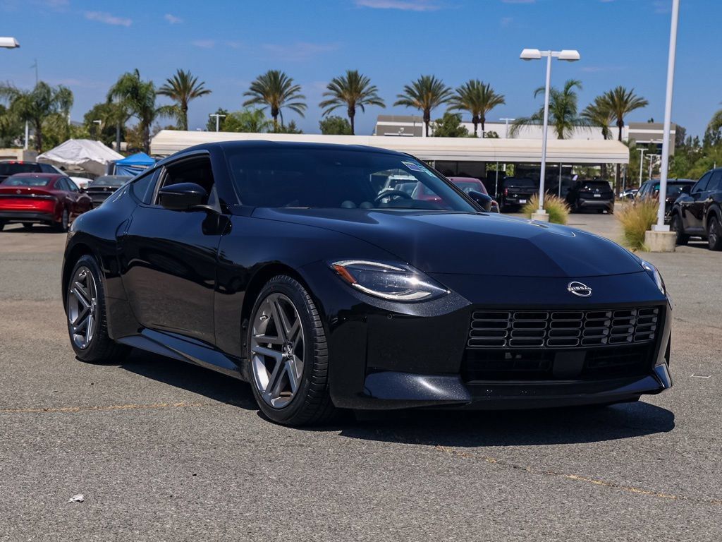Used 2025 Nissan Z Sport w/ Floor Mat Package RWD image 29