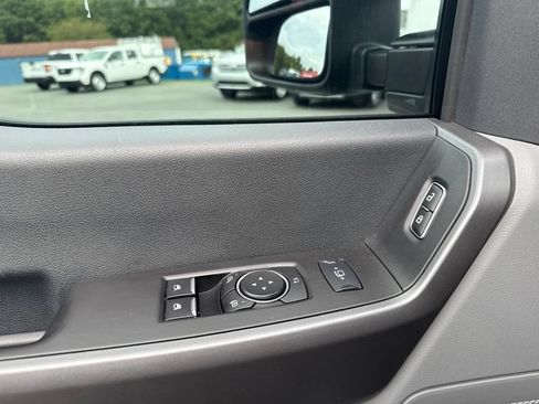 Used 2025 Ford F450 XLT w/ 360-Degree Camera Package AWD/4WD image 13