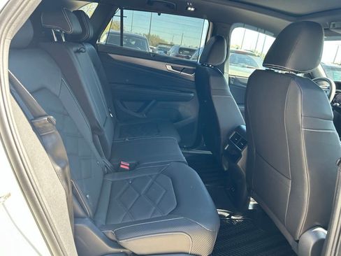 New 2026 Volkswagen Atlas Cross Sport SE image 42