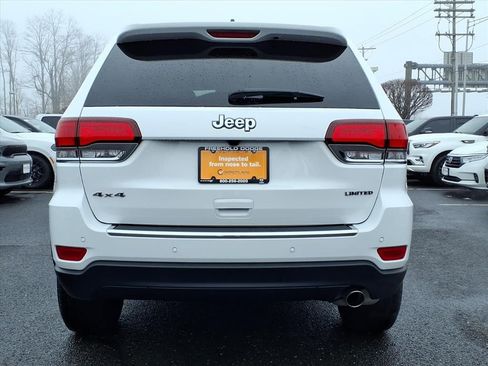 Used 2022 Jeep Grand Cherokee Limited image 21