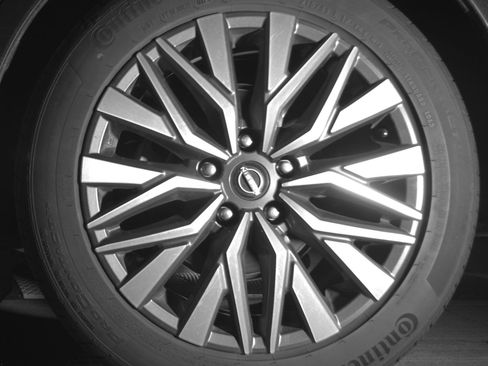 Used 2025 Nissan Altima 2.5 SV image 14