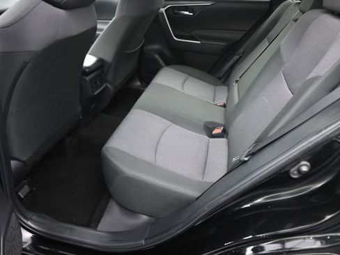 Used 2024 Toyota RAV4 XLE image 19