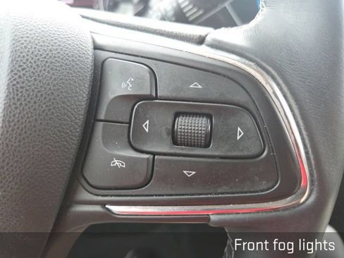 Used 2023 Buick Encore GX Essence w/ Experience Buick Package FWD image 37