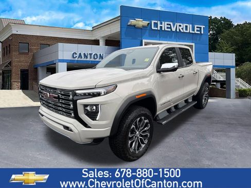 Used 2026 GMC Canyon Denali image 1