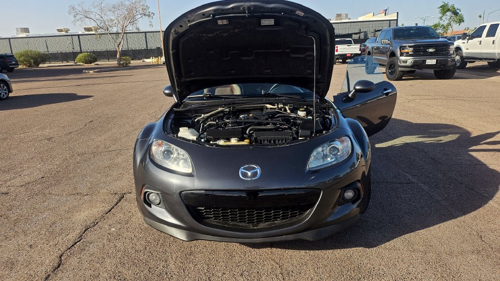 Used 2014 MAZDA MX-5 Miata Grand Touring w/ Appearance Package RWD image 32