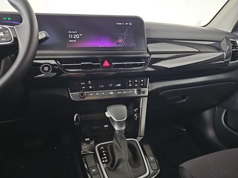 Used 2025 Kia Seltos S FWD image 19