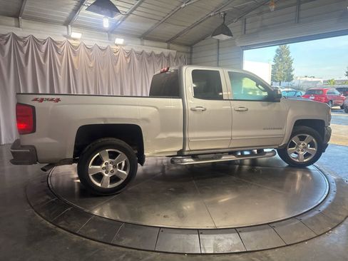 Used 2018 Chevrolet Silverado 1500 LT w/ All Star Edition image 4
