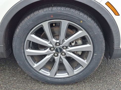 Used 2019 Lincoln Nautilus Select w/ Class II Trailer Tow Package image 9