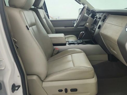 Used 2010 Ford Expedition Limited image 33