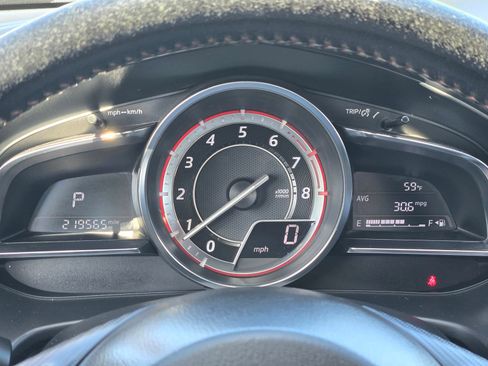 Used 2014 MAZDA MAZDA3 s Grand Touring FWD image 33
