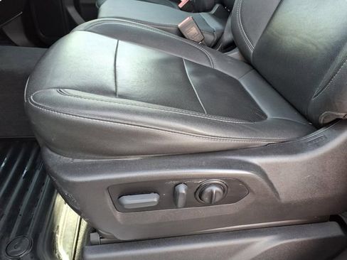Used 2022 Chevrolet Silverado 2500 LTZ w/ Gooseneck/5TH Wheel Package AWD/4WD image 9