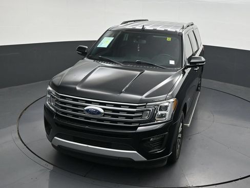 Used 2020 Ford Expedition XLT w/ Equipment Group 201A RWD image 22
