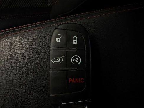 Used 2017 Jeep Compass Trailhawk w/ Navigation Group AWD/4WD image 17