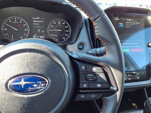 Certified 2025 Subaru Crosstrek 2.5i Limited w/ Crosstrek Mirror Package image 12